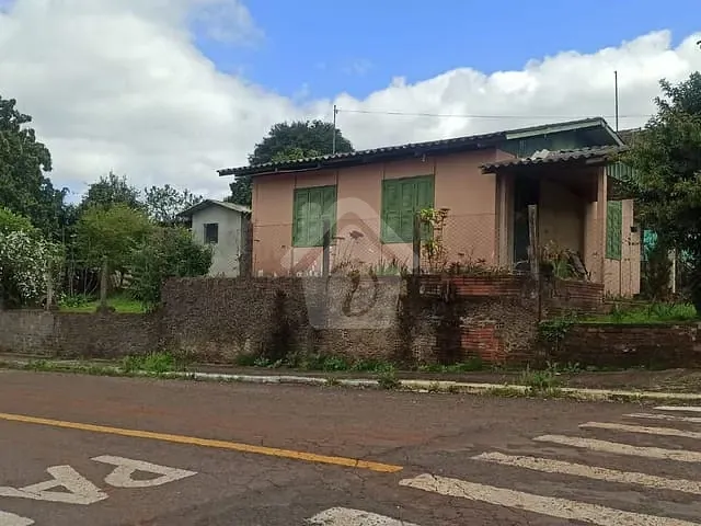 Terreno com 670m² 3 quartos e 2 banheiros, à venda, no bairro Alesgut em Teutônia