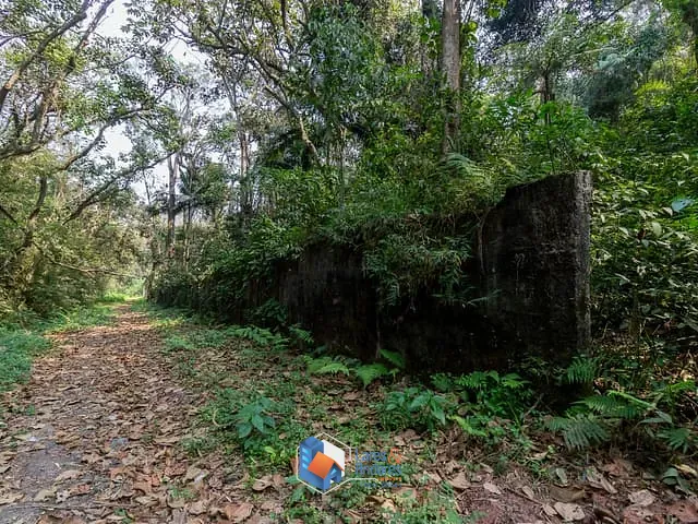 Terreno com 2913m² 1 quarto e 1 banheiro, à venda, no bairro Chácara Vista Alegre em São Paulo