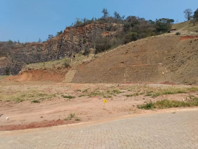 Foto do Terreno - Terreno à venda 424.62M², Nossa Senhora de Fátima, Itajubá - MG | MOHALLEM e LOPES CORRETAGEM E ADMINISTRACAO DE IMOVEIS LTDA