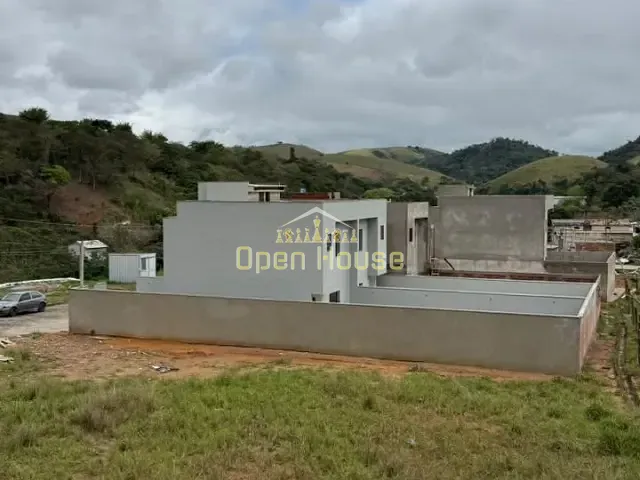 Terreno com 434m², à venda, no bairro Santa Cruz em Rio de Janeiro