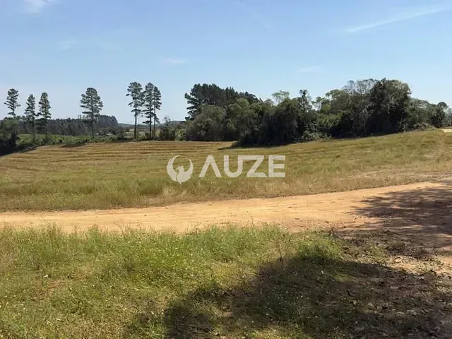Terreno com 302m², à venda, no bairro Zona Rural em Mandirituba