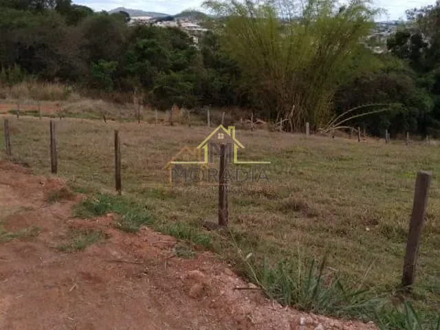 Terreno com 15600m², à venda, no bairro Jardim Primavera em Guaxupé