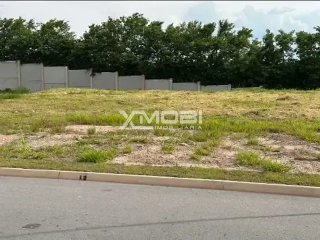 Terreno com 420m², à venda, no bairro Corrupira em Jundiaí