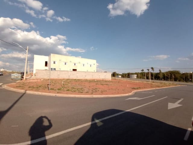 Terreno com 360m², à venda, no bairro Loteamento Parque Alvaroda em São João da Boa Vista