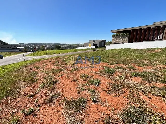 Terreno com 961m², à venda, no bairro Plateau Dor Privilege em Goiânia