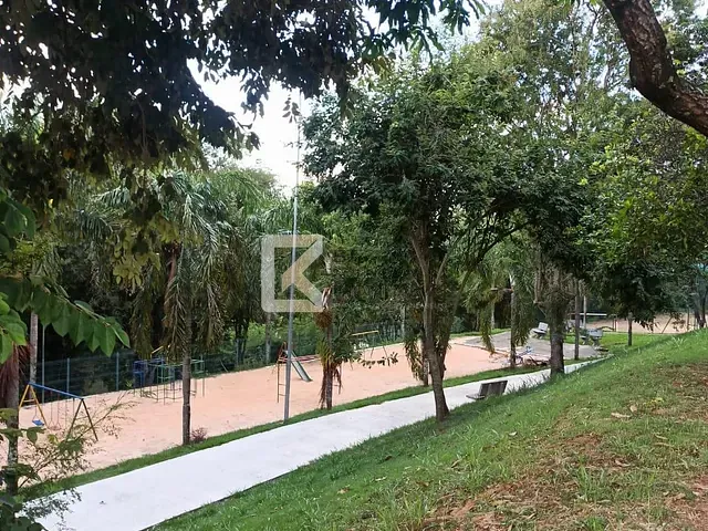 Terreno com 582m², à venda, no bairro Jardim Regina em Indaiatuba