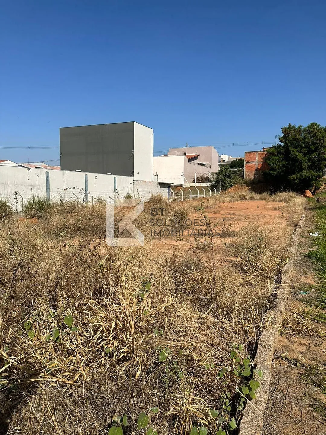 Terreno, 581 m² - Foto 1
