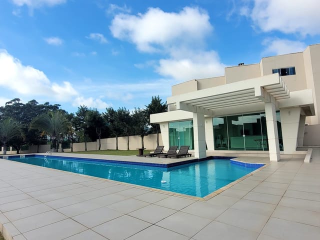 Terreno com 400m², à venda, no bairro Ingleses do Rio Vermelho em Florianópolis