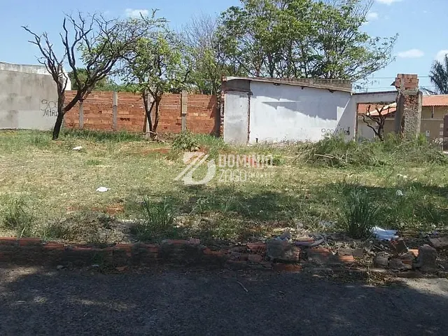 Terreno com 900m², à venda, no bairro Olinda em Uberaba