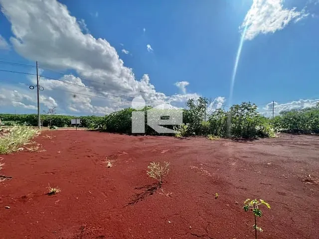 Terreno com 300m², à venda, no bairro Residencial Portal Arabella em Rolândia