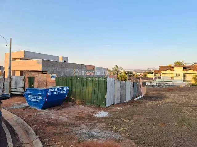 Terreno com 363m², à venda, no bairro Reserva do Jaguary em Jaguariúna