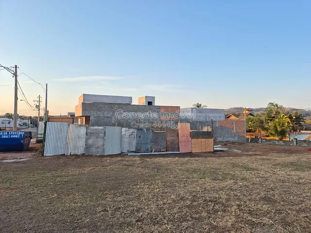 Terreno com 363m², à venda, no bairro Reserva do Jaguary em Jaguariúna