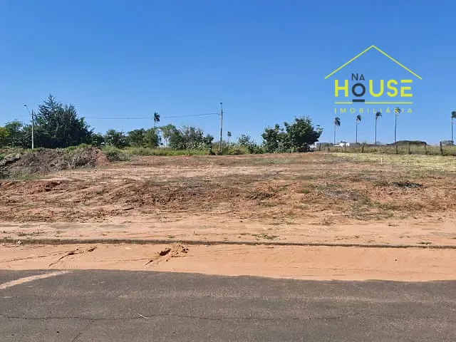 Terreno com 500m², à venda, no bairro Jd.Moreira em Votuporanga