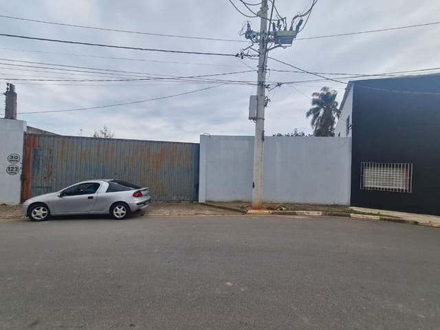 Terreno com 900m², à venda ou para alugar, no bairro Polvilho em Cajamar