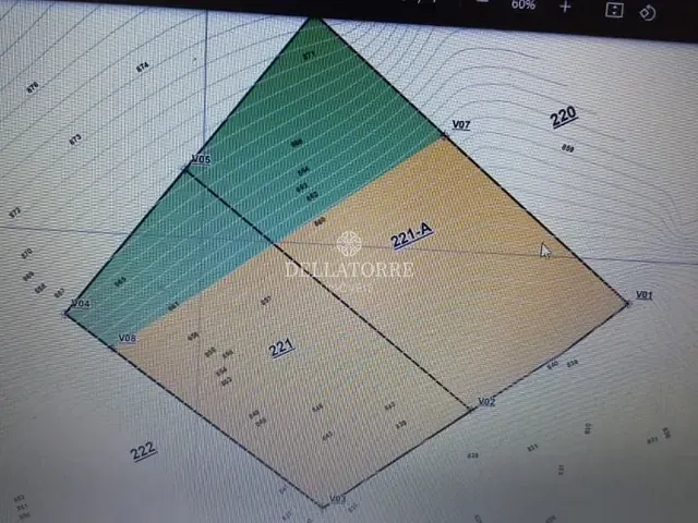 Terreno com 1020m², à venda, no bairro Albuquerque em Teresópolis