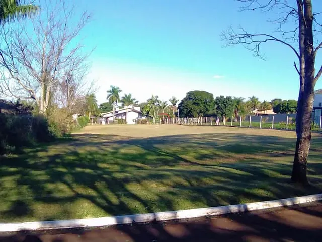 Terreno com 2500m², à venda, no bairro Jardim Santa Adelaide em Cambé