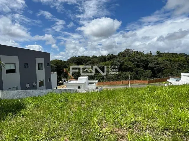 Terreno com 479m², à venda, no bairro Alphaville (Abrantes) em Camaçari