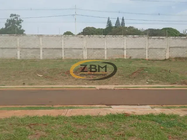 Terreno com 250m², à venda, no bairro Marumbi em Londrina