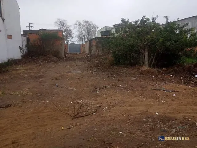 Terreno com 145m², à venda, no bairro Parque Tropical em Campos dos Goytacazes
