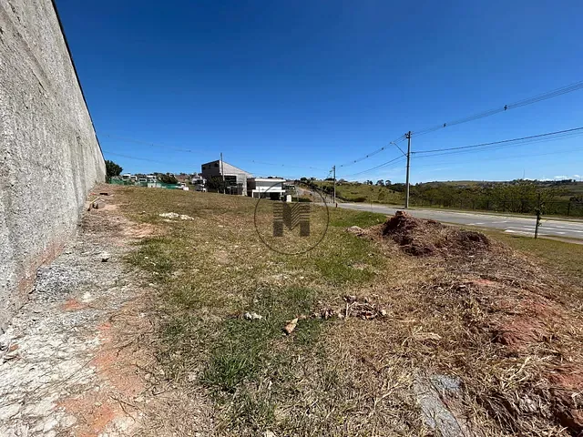 Terreno com 367m², à venda, no bairro Loteamento Residencial Fazenda Casa Grande em Taubaté