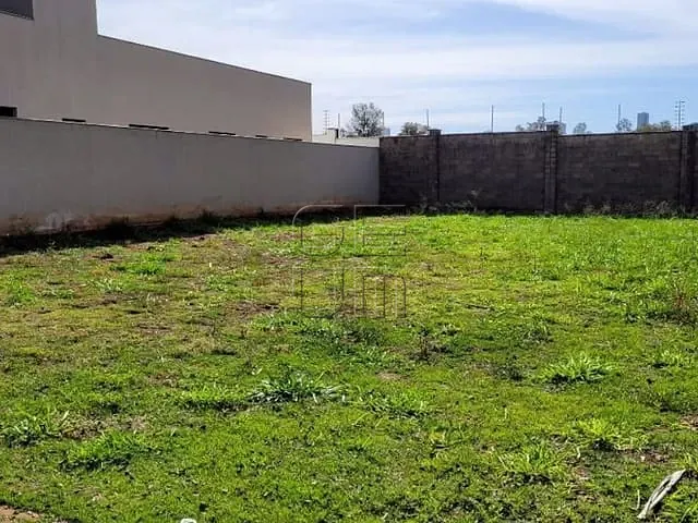 Terreno com 373m², à venda, no bairro Vivendas do Arvoredo em Londrina