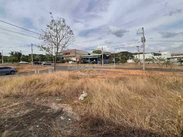 Terreno com 360m², à venda, no bairro Van Gogh em Holambra