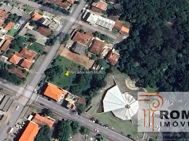 Terreno à venda, no bairro Centro em São José Dos Pinhais