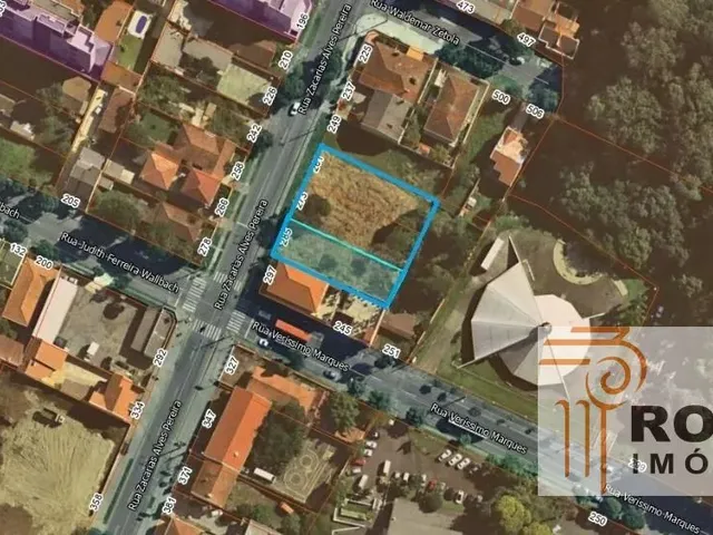 Terreno à venda, no bairro Centro em São José Dos Pinhais