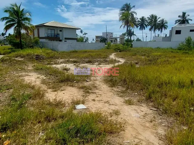 Terreno com 450m², à venda, no bairro Nossa Senhora da Vitória em Ilhéus