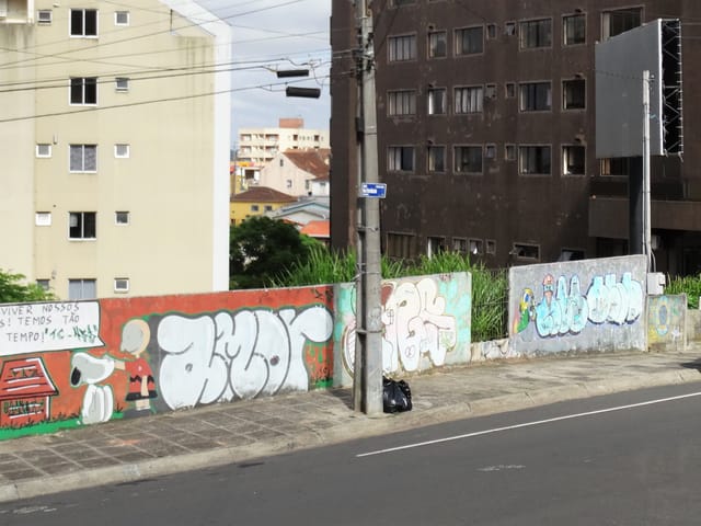 Terreno com 426m², à venda, no bairro Centro em Ponta Grossa