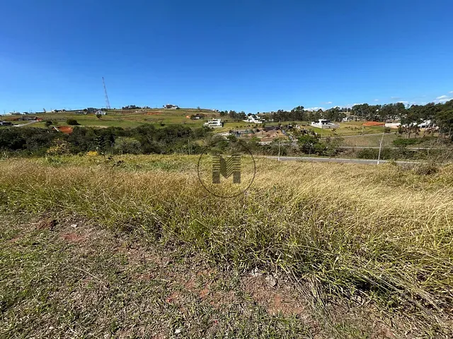 Terreno com 582m², à venda, no bairro Centro em Taubaté