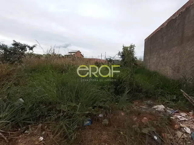 Terreno com 300m², à venda, no bairro Setor Bela Vista em Formosa