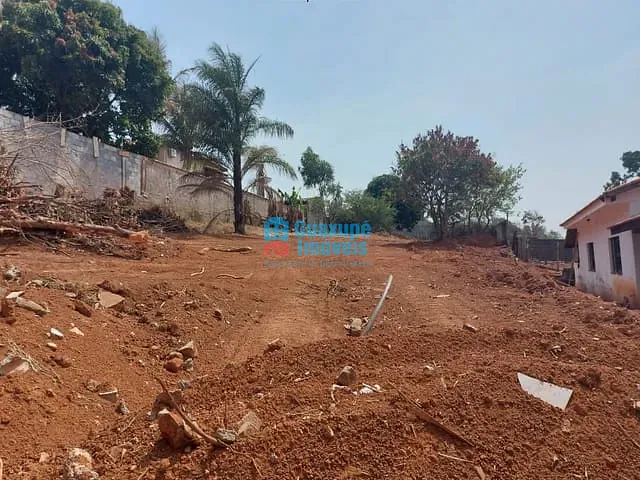 Terreno com 1080m², à venda, no bairro Jardim Primavera III em Guaxupé
