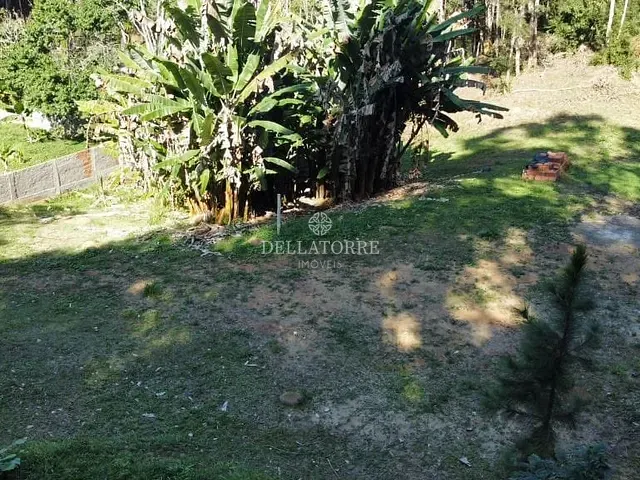 Terreno com 941m², à venda, no bairro Parque do Imbui em Teresópolis