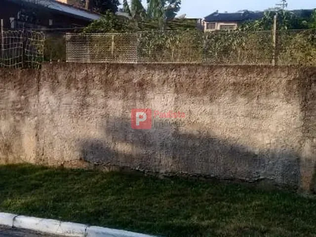 Terreno com 800m², à venda, no bairro Interlagos em São Paulo