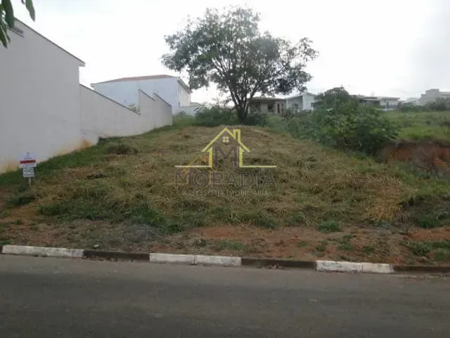 Terreno com 323m², à venda, no bairro Jardim Primavera em Guaxupé