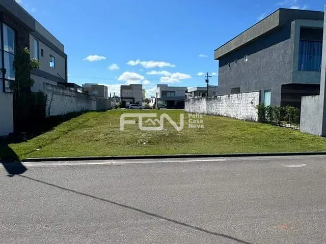 Terreno com 320m², à venda, no bairro Jardim Limoeiro em Camaçari