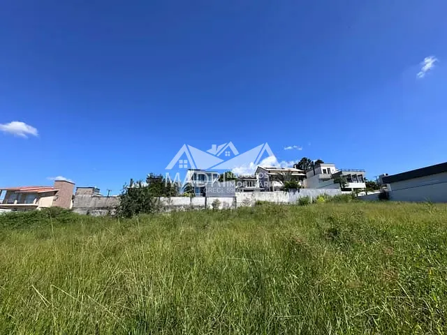 Terreno com 376m², à venda, no bairro Pedra Branca em Palhoça
