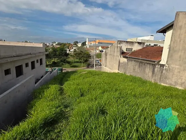 Terreno com 360m², à venda, no bairro Centro em Salto