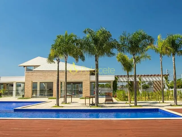 Terreno com 417m², à venda, no bairro Piracangaguá em Taubaté