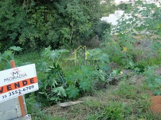 Terreno com 394m², à venda, no bairro Jardim Primavera em Guaxupé