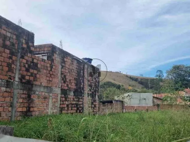 Terreno com 337m², à venda, no bairro Residencial Santa Bárbara em Guaratinguetá
