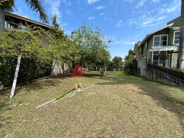 Terreno com 665m², à venda, no bairro Barranco em Taubaté