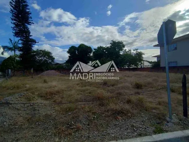 Terreno com 390m², à venda, no bairro Guarda do Cubatão em Palhoça