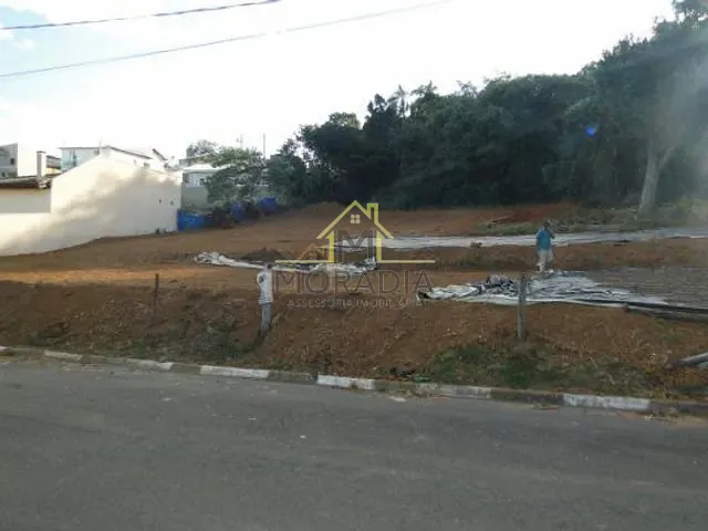 Terreno com 1580m², à venda, no bairro Jardim Primavera em Guaxupé