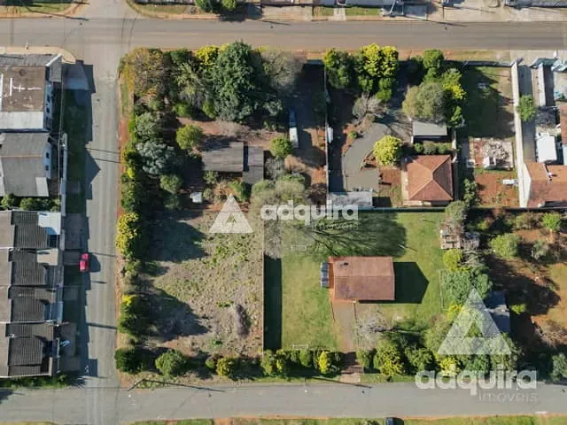 Terreno com 924m², à venda, no bairro Uvaranas em Ponta Grossa