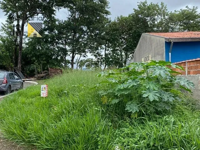 Terreno com 220m², à venda, no bairro Residencial Aldeias da Serra em Caçapava