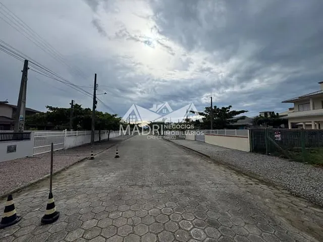 Terreno com 437m², à venda, no bairro Pinheira em Palhoça