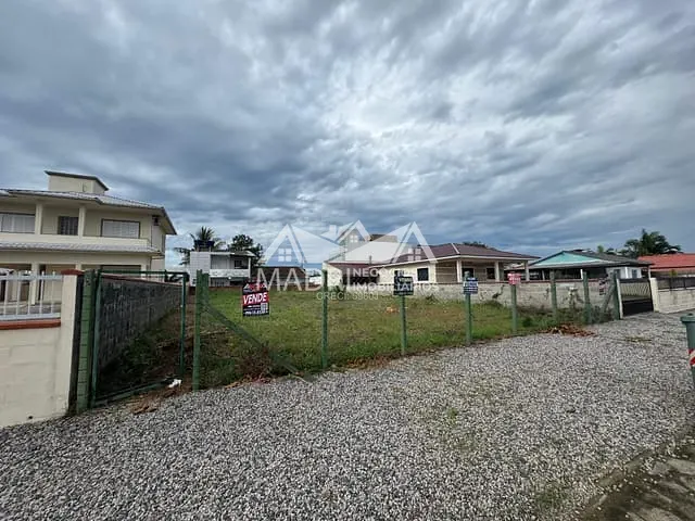 Terreno com 437m², à venda, no bairro Pinheira em Palhoça