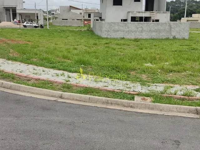 Terreno com 333m², à venda, no bairro Parque das Nações em Pindamonhangaba